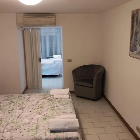 Dal Castello Alle 5terre 라스페치아